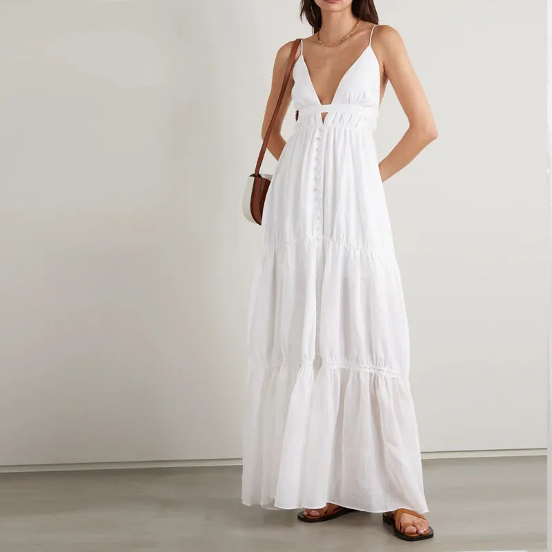 Uformell lang lagdelt V -halter kjole mote?